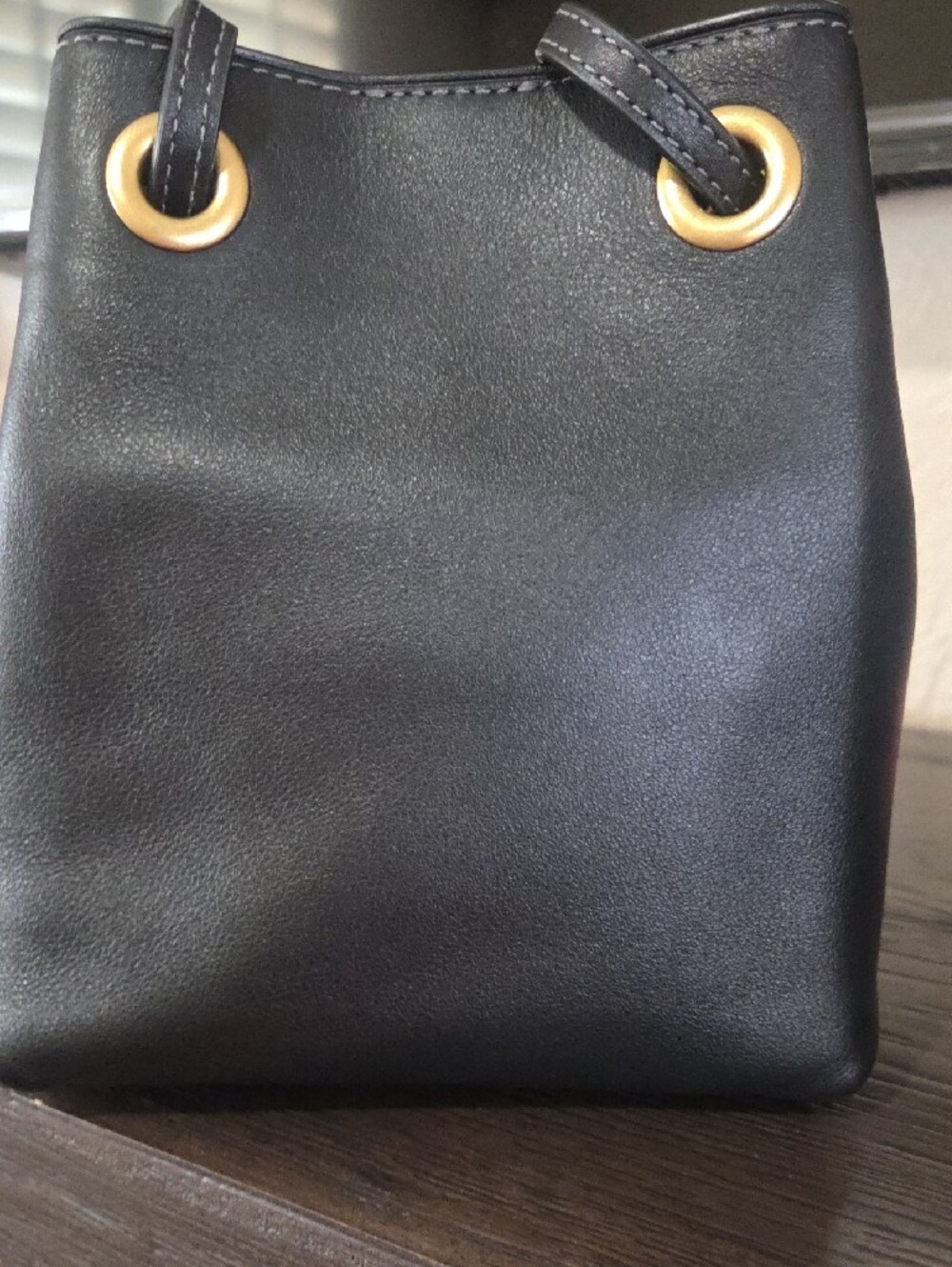 Coach Jade Black Leather Bucket Drawstring Crossbody with Gold Eyelets - Picture 4 of 14